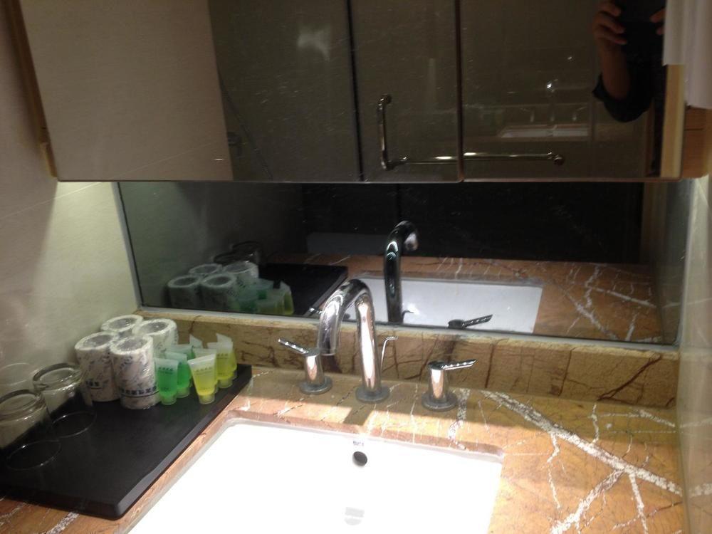Yichao Apartment Hotel Canton Extérieur photo